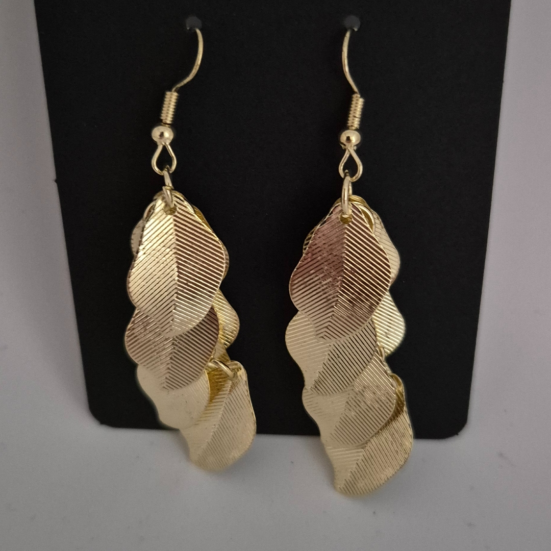 Blätter mit Strichmuster