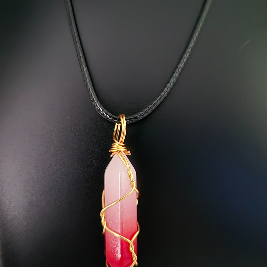 Kristall mit Draht Rot-Weiß