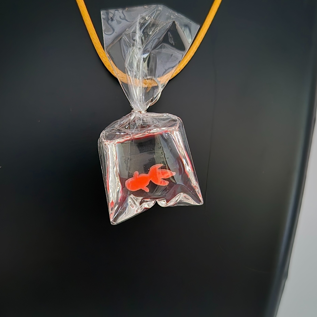 Fisch in Tüte Orange