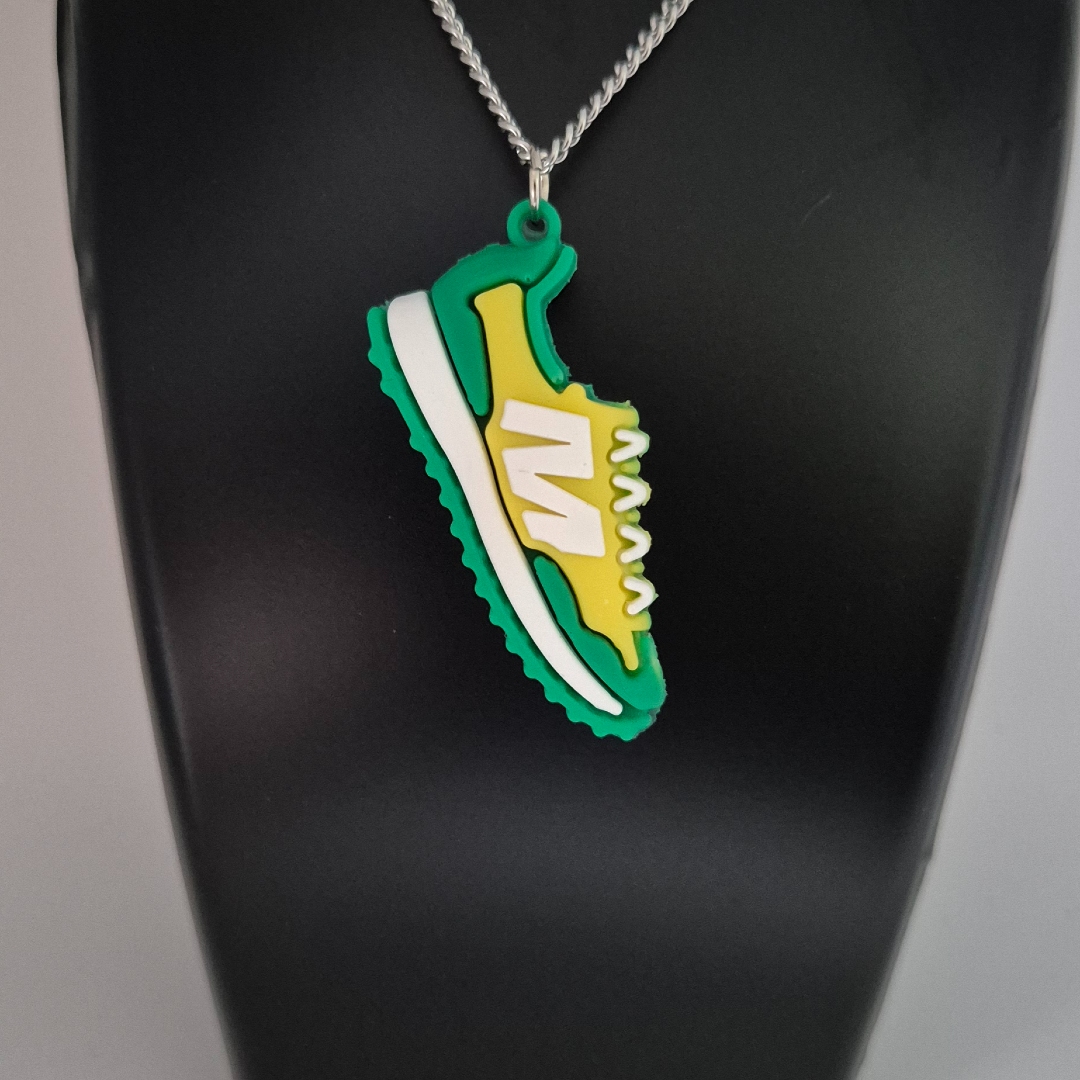 Kette mit Turnschuhe Grün-Gelb
