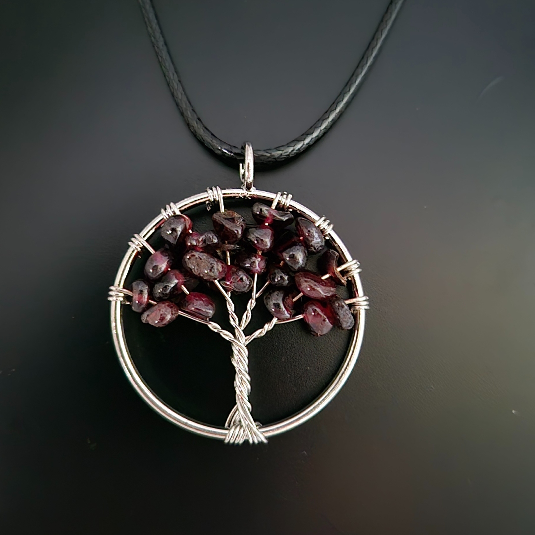 Lebensbaum mit Edelstein Weinrot