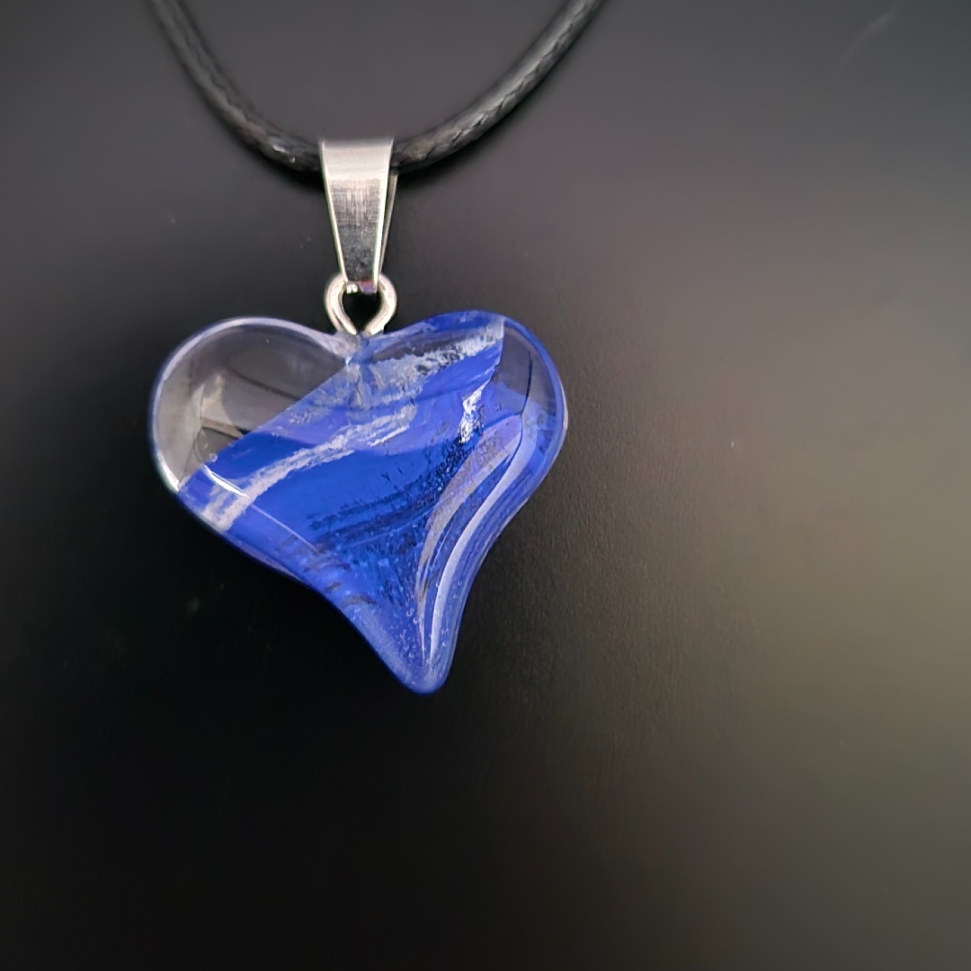 Geschwungenes Glas - Herz - Blau