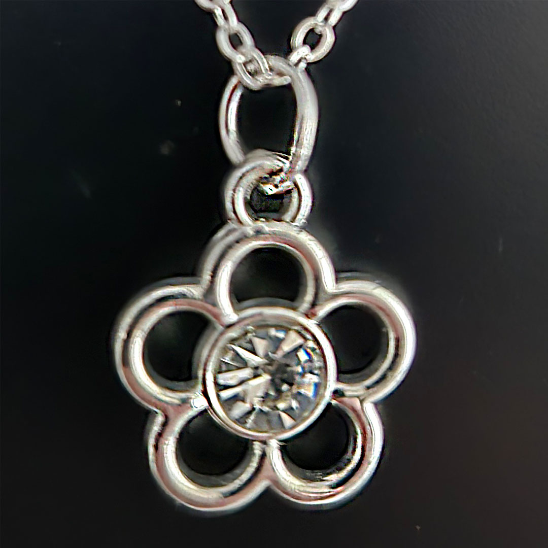 Edelstahlkette mit - Blume und Stein