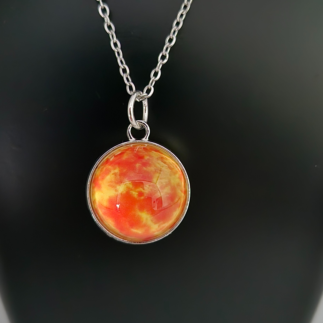 Edelstahlkette mit Weltall - Orange