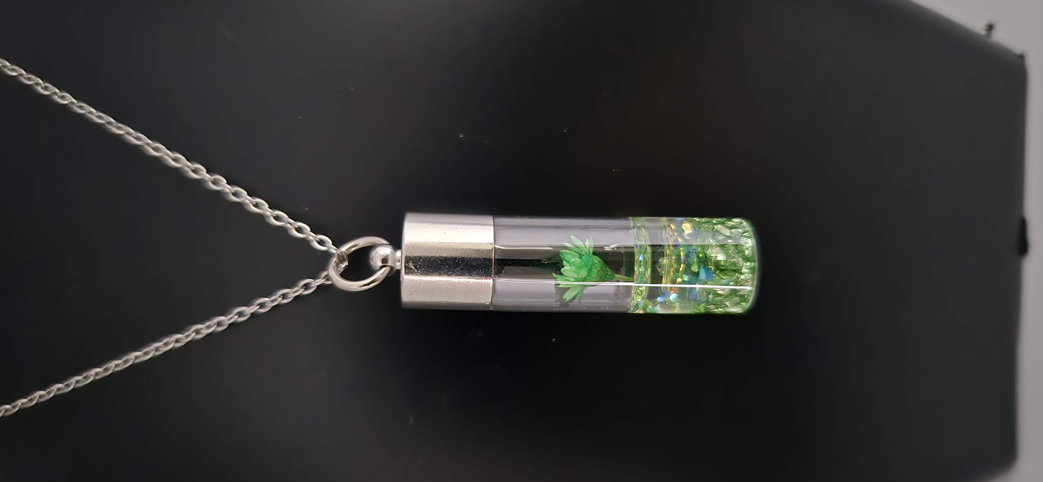 Edelstahlkette - Glas - Grüne  Trockenblumen