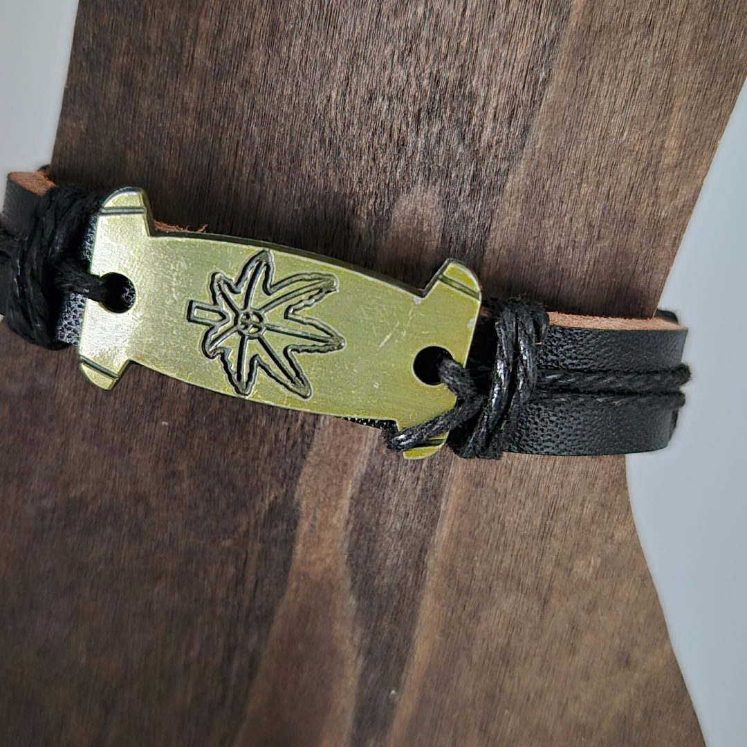 Lederarmband mit - Hanfblatt