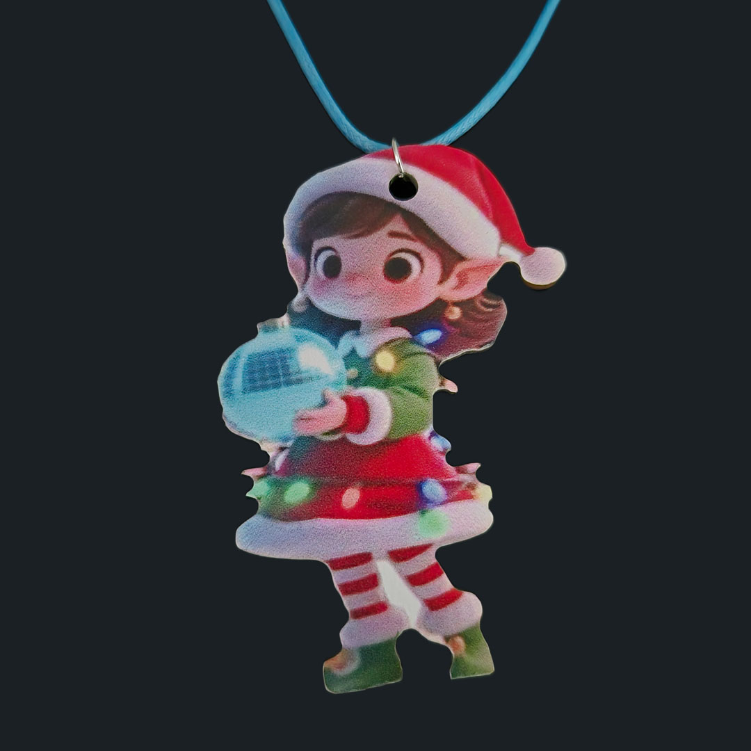 Weihnachtselfe - Grüner Pulli - Roter Rock - Blaue Kugel