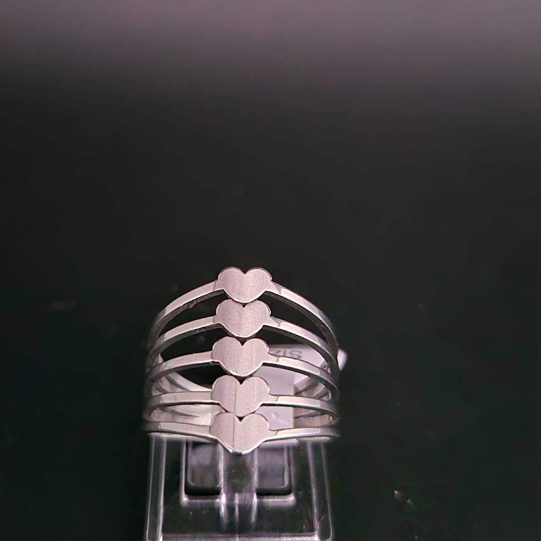 Edelstahlring - Fünf Herzchen- Gr.20