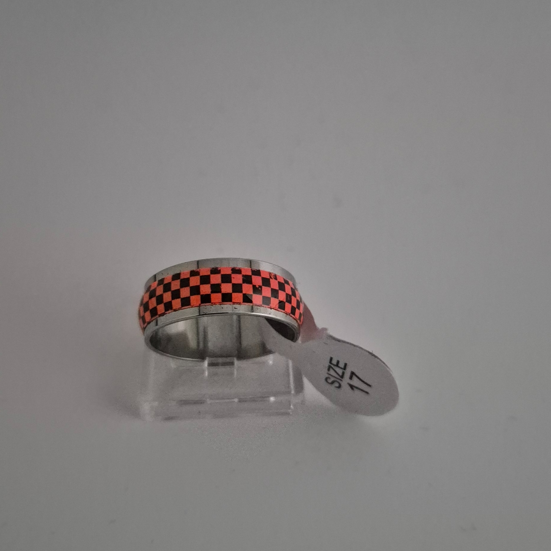 Edelstahlring - Rosa - Karo - Gr. 17